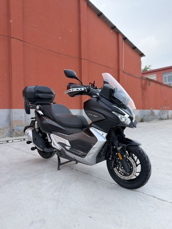 二手大阳V锐 ADV350