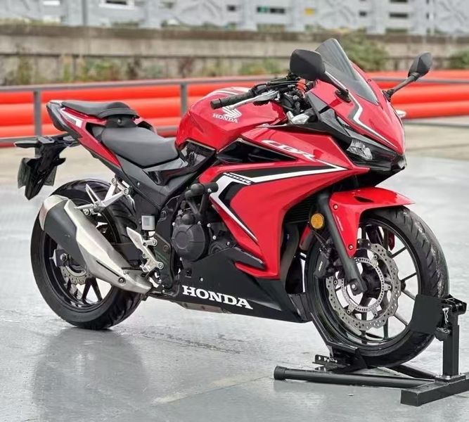 二手本田CBR400R