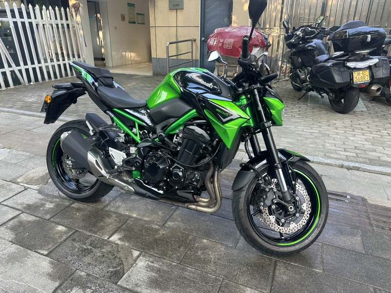 二手川崎Z900