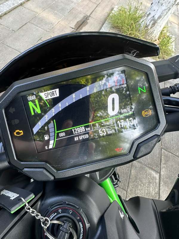 二手川崎Z900