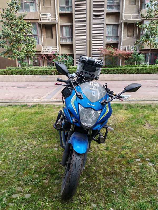 二手济南铃木极客飒 Gixxer 155