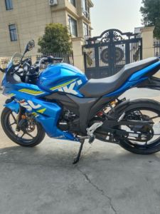 二手济南铃木极客飒 Gixxer 155