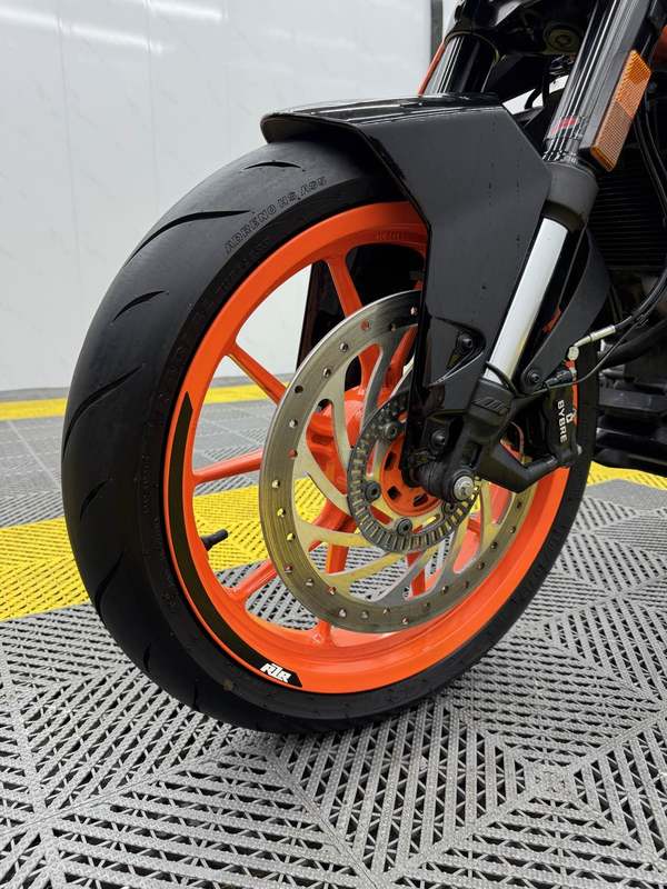 二手KTMR2R390 Duke