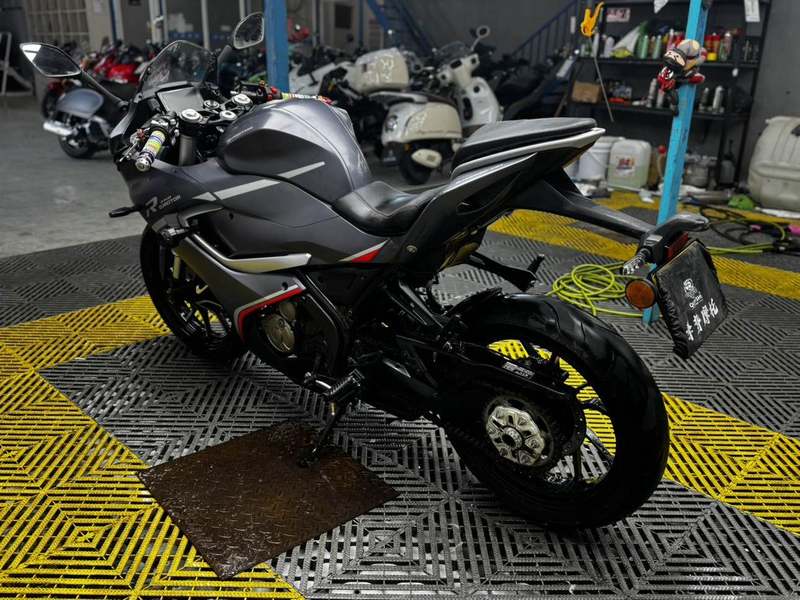 二手QJMOTOR赛250