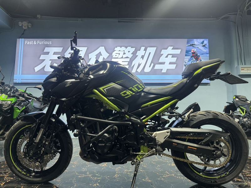 二手川崎Z900