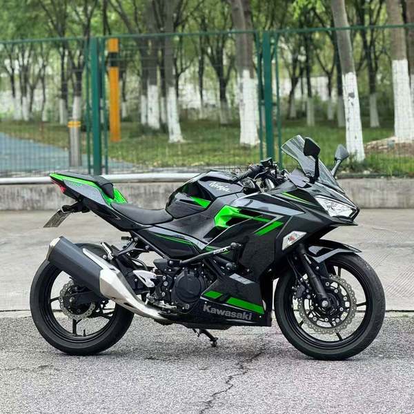 二手川崎Ninja 400