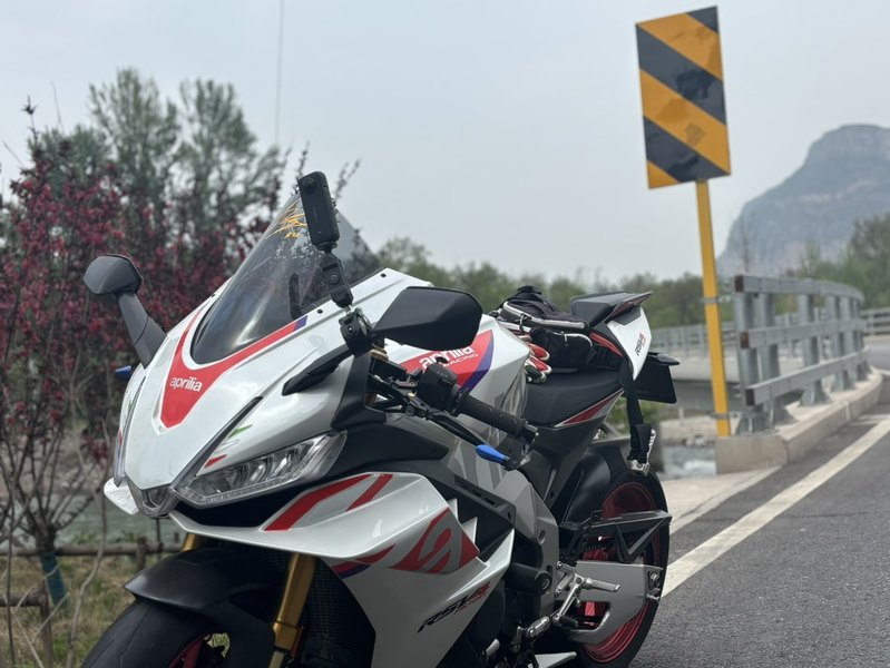 二手阿普利亚RSV4