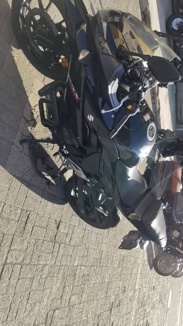 二手豪爵铃木GSX250R