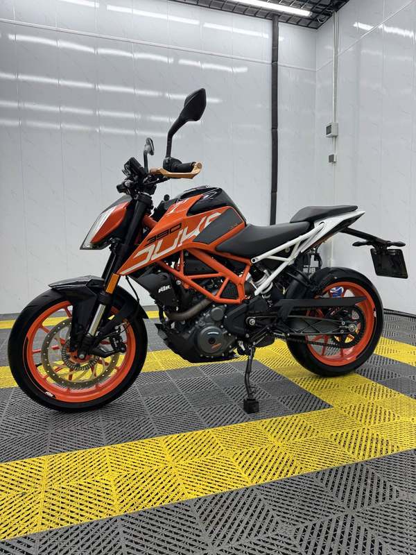 二手KTMR2R390 Duke