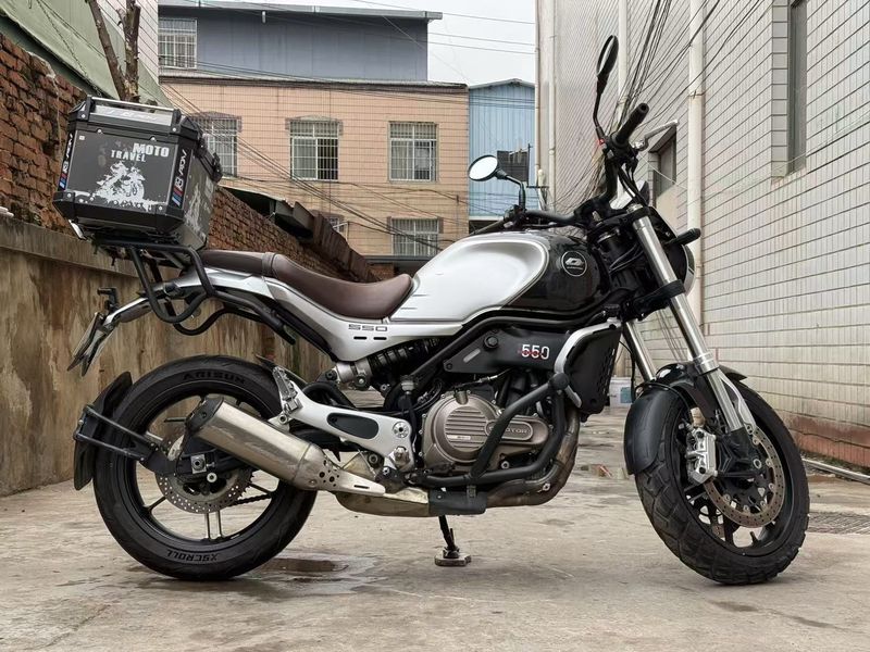 二手QJMOTOR逸550