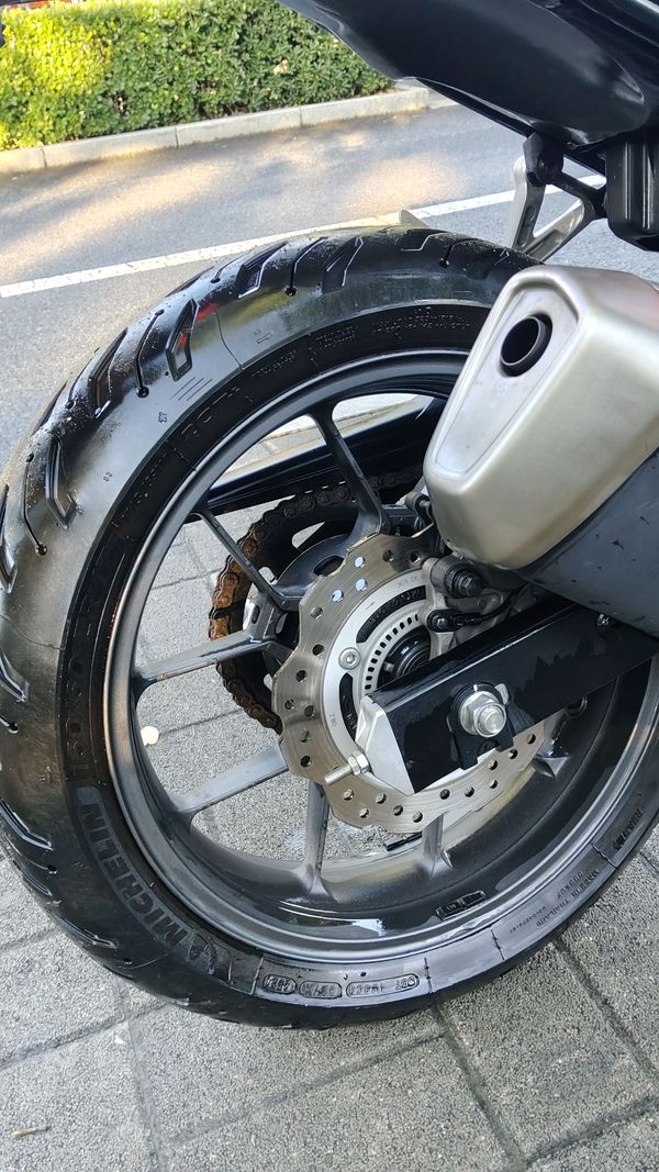 二手本田CBR400R