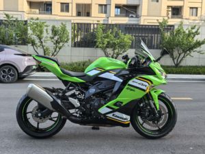 二手川崎ZX-4R