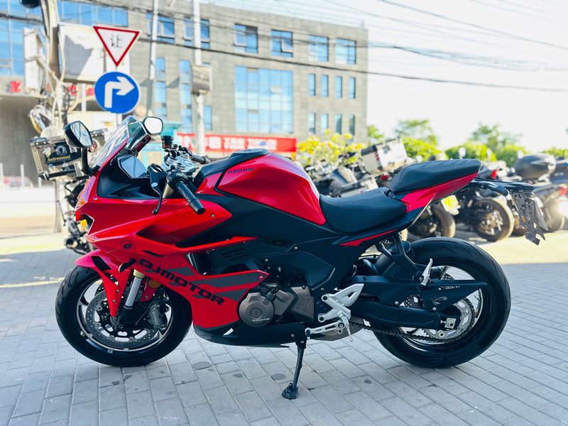 二手QJMOTOR赛550