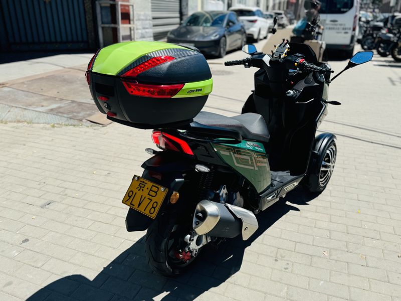 二手ADIVAAD7 150