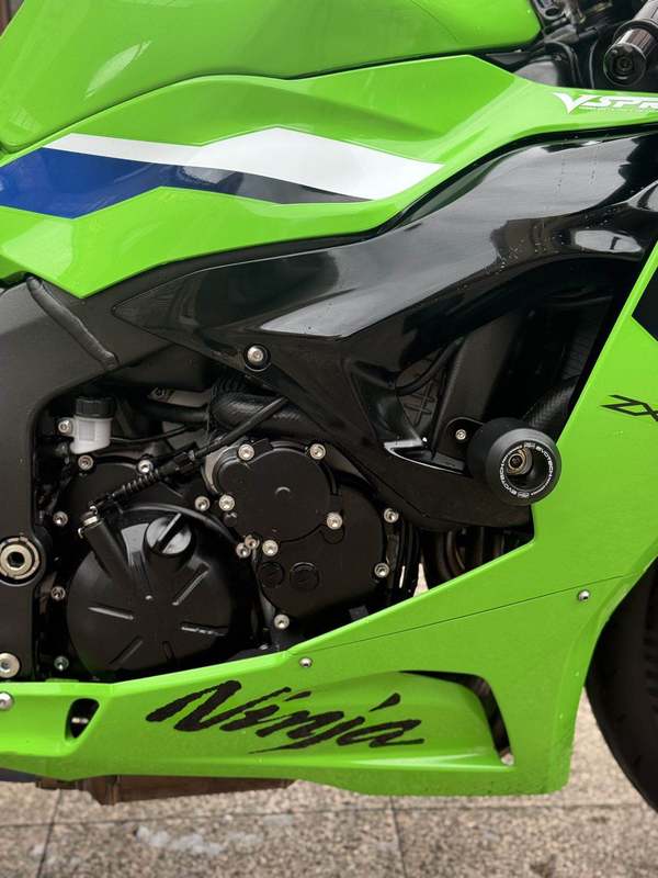 二手川崎Ninja ZX-6R 
