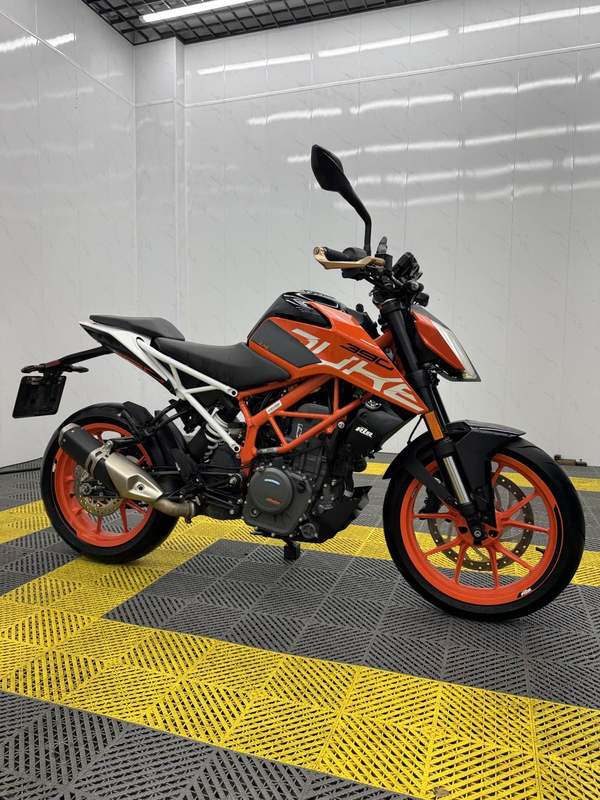 二手KTMR2R390 Duke