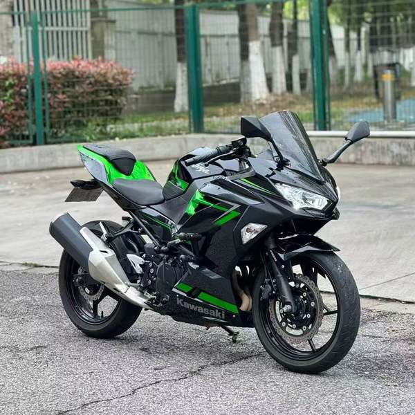 二手川崎Ninja 400
