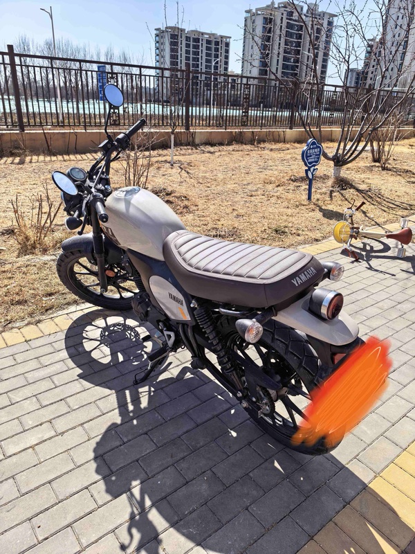 二手建设雅马哈GT150 Fazer