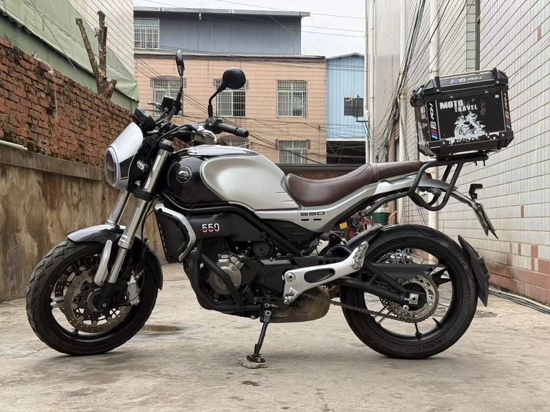 二手QJMOTOR逸550