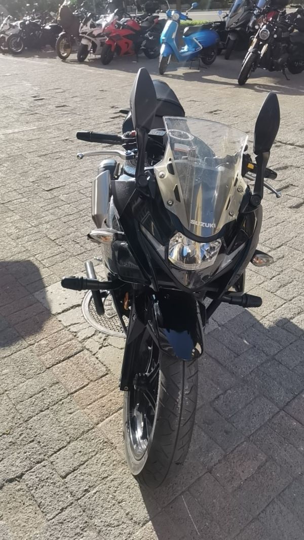 二手豪爵铃木GSX250R