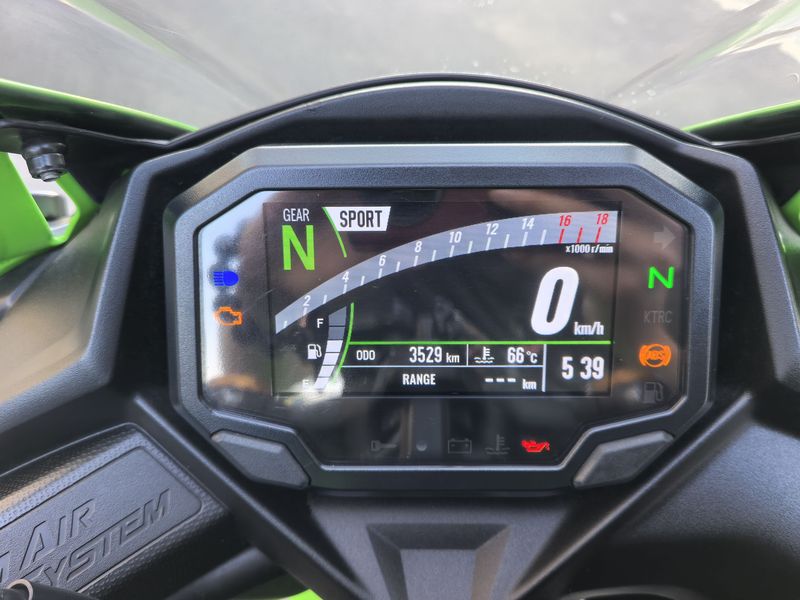 二手川崎ZX-4R