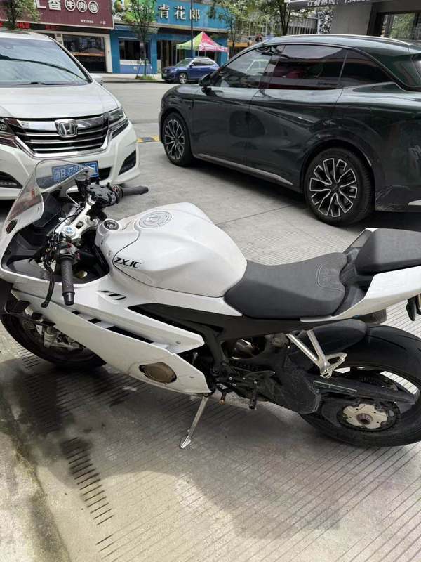 二手张雪机车500RR