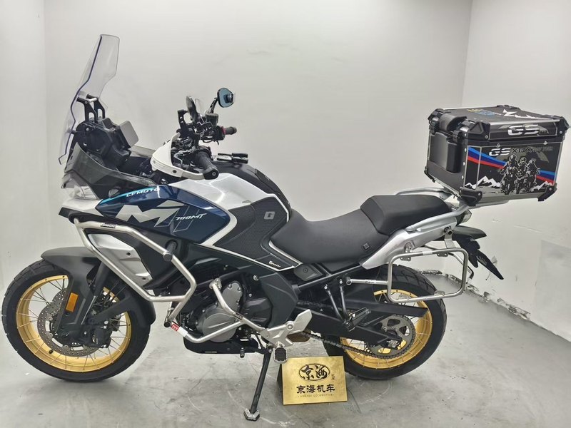 二手春风700MT