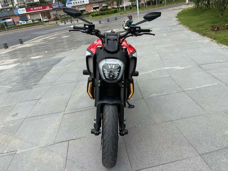 二手杜卡迪Diavel 