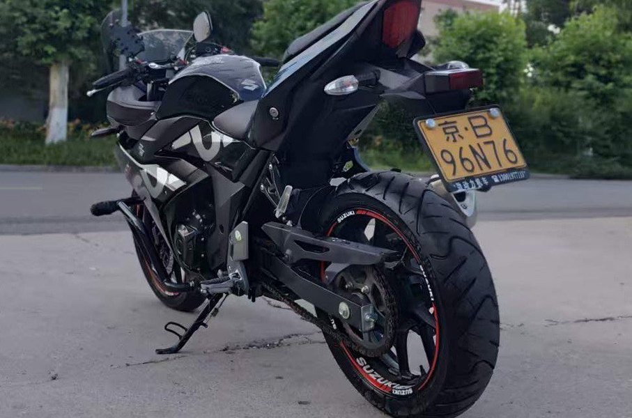 二手豪爵铃木GSX250R