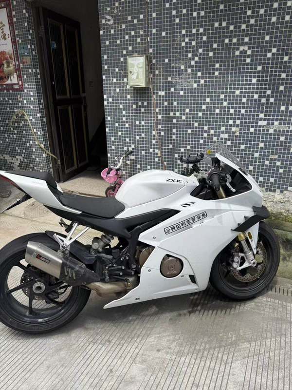 二手张雪机车500RR