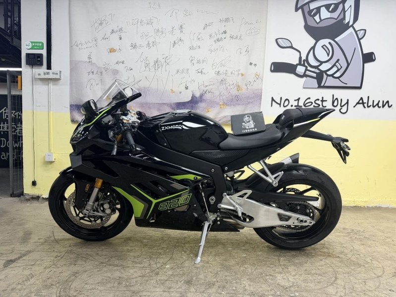 二手张雪机车820RR