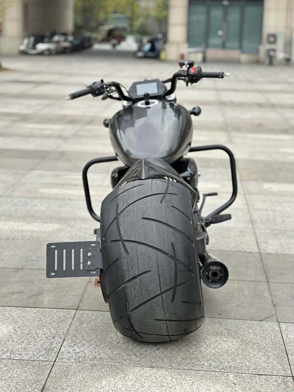 二手广建雅金刚狼800
