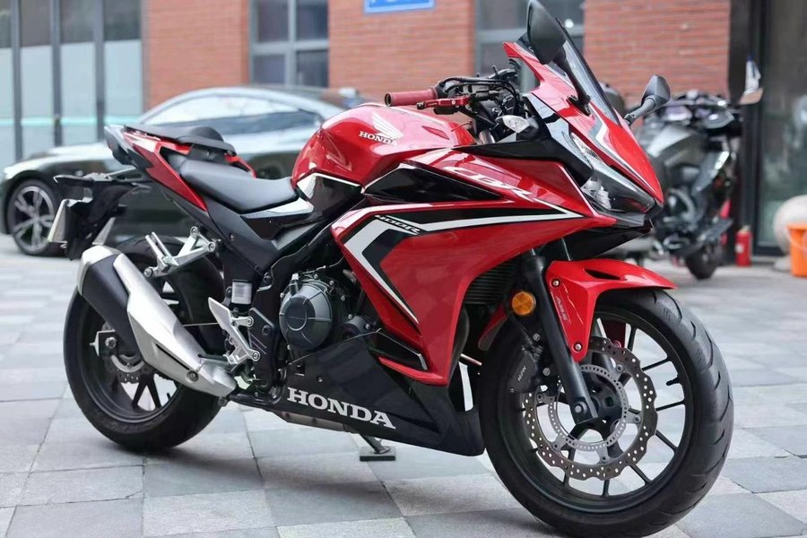 二手本田CBR400R