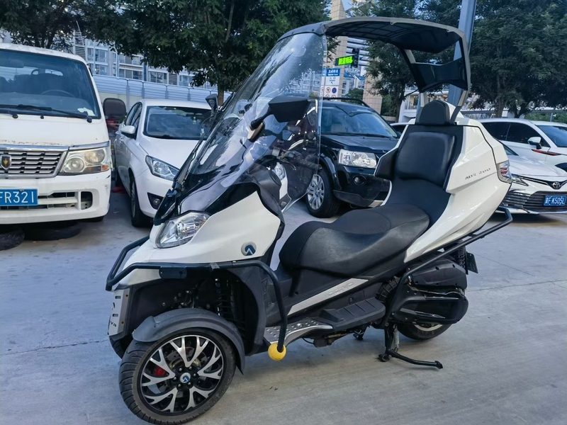 二手ADIVAAD3 400