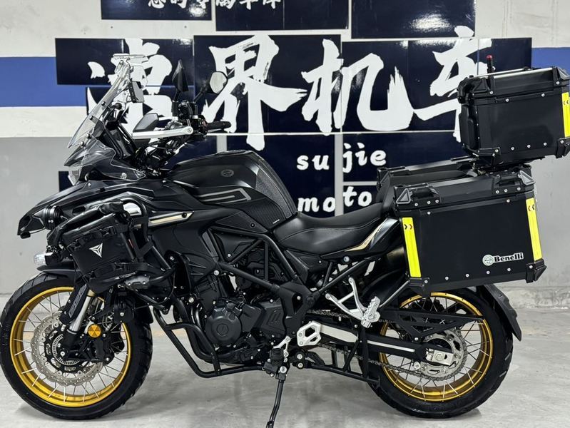 二手贝纳利TRK552
