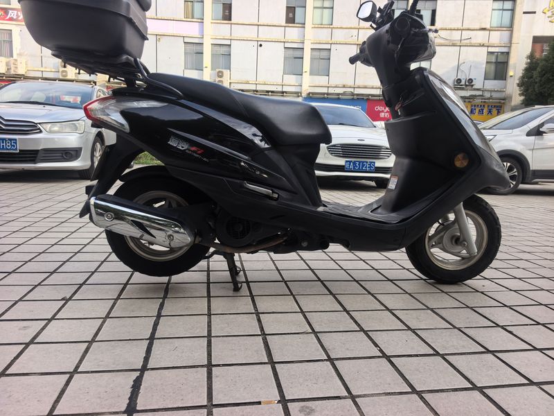 二手济南铃木瑞梦 UM125