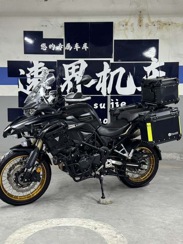 二手贝纳利TRK552
