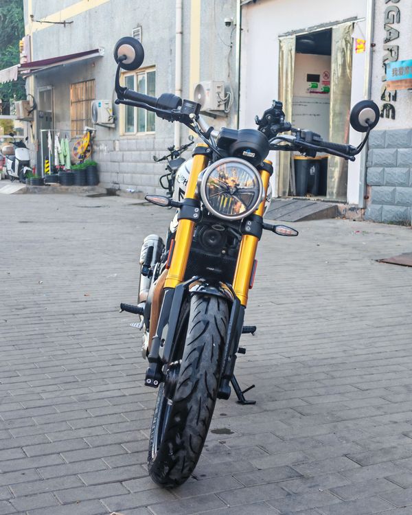 二手凯旋Speed 400