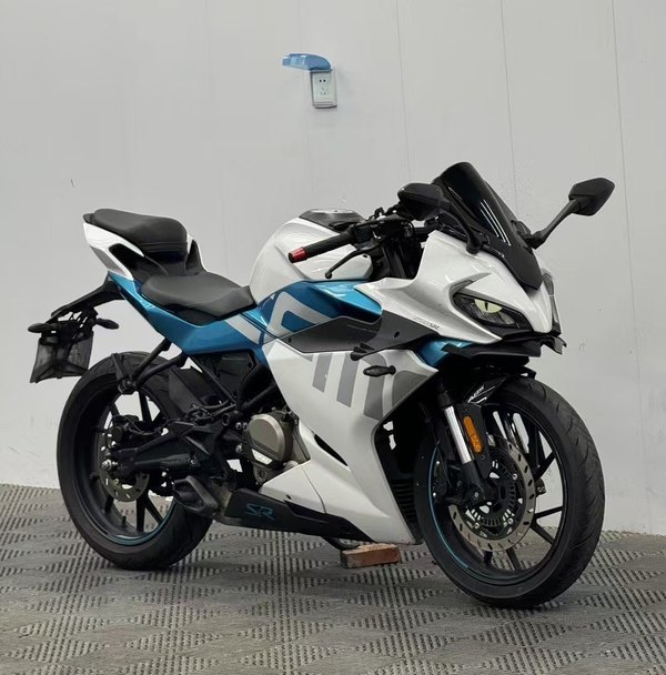 二手春风250SR