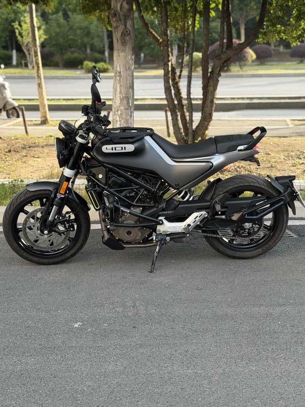 二手HUSQVARNA黑箭 401