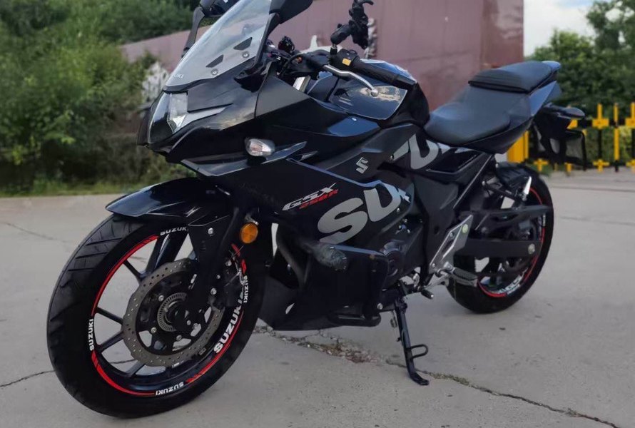 二手豪爵铃木GSX250R