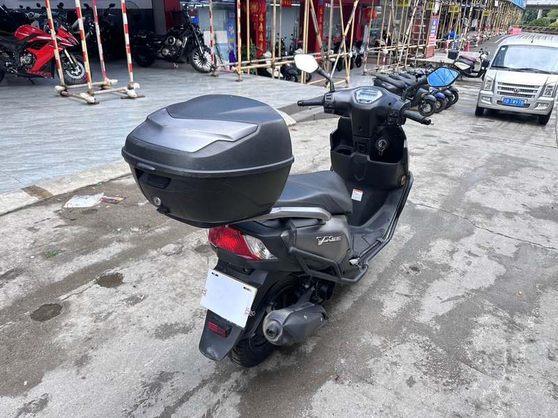 二手豪爵虎鲨VX125