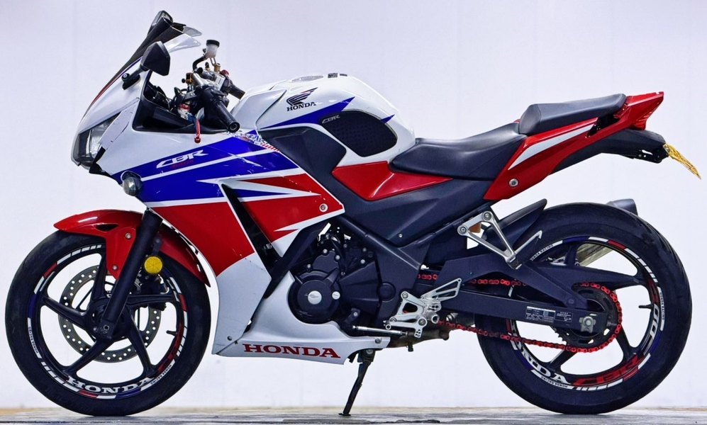 二手本田CBR300R