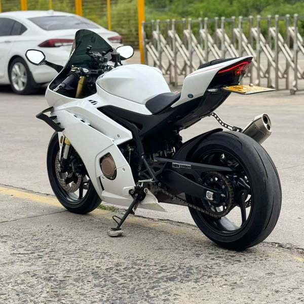 二手张雪机车500RR
