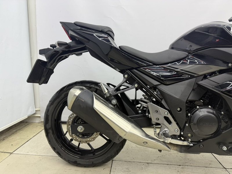 二手豪爵铃木GSX250R