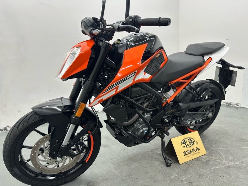 二手KTMR2R250 Duke