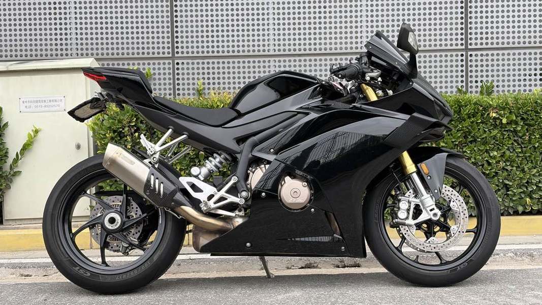 二手张雪机车500RR