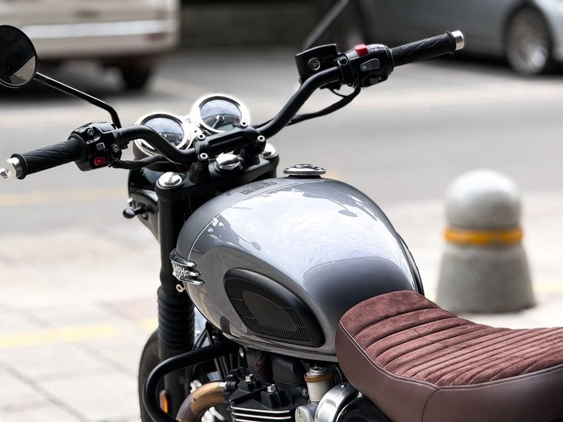 二手凯旋Bonneville T120