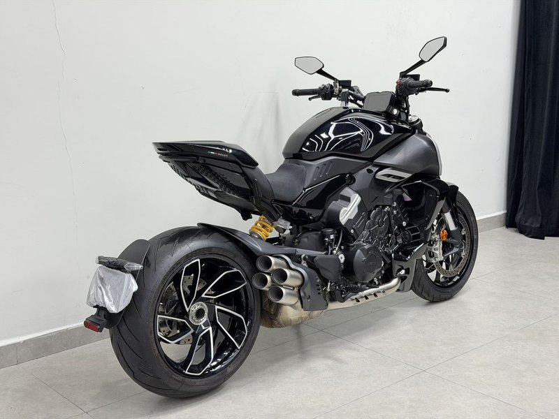 二手杜卡迪Diavel V4