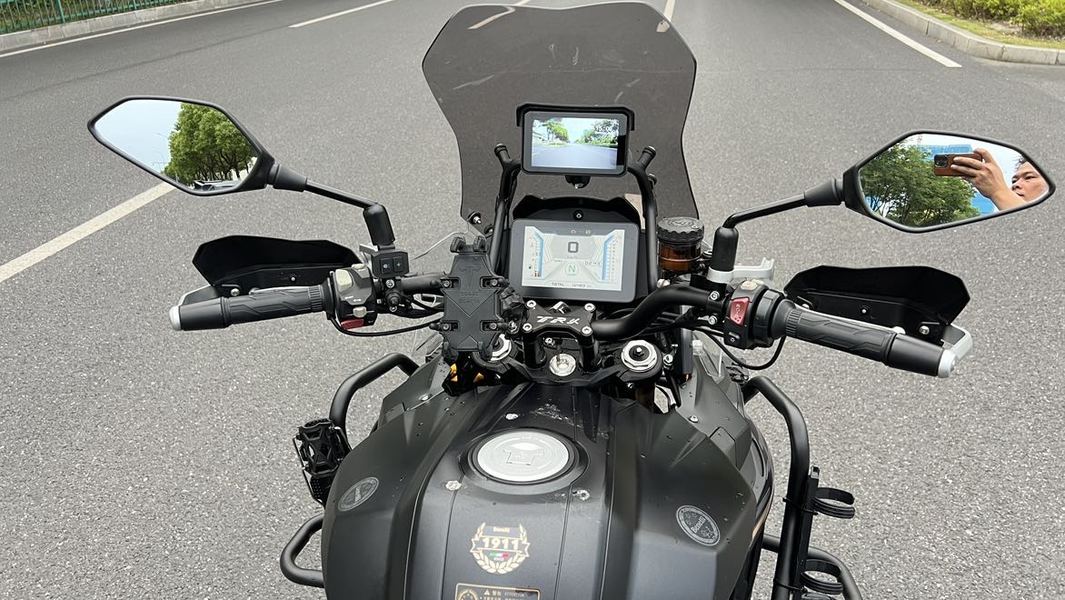 二手贝纳利TRK552